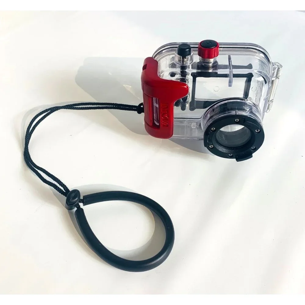 Intova IC-600 Digital Sports Camera case 6.0MP 2.4